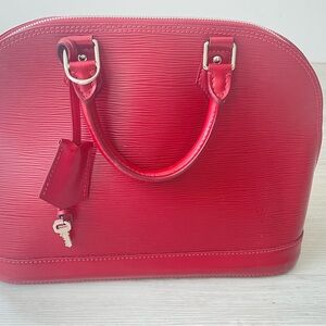 Louis Vuitton Alma PM in Red Epi Leather – Authentic – Great Condition